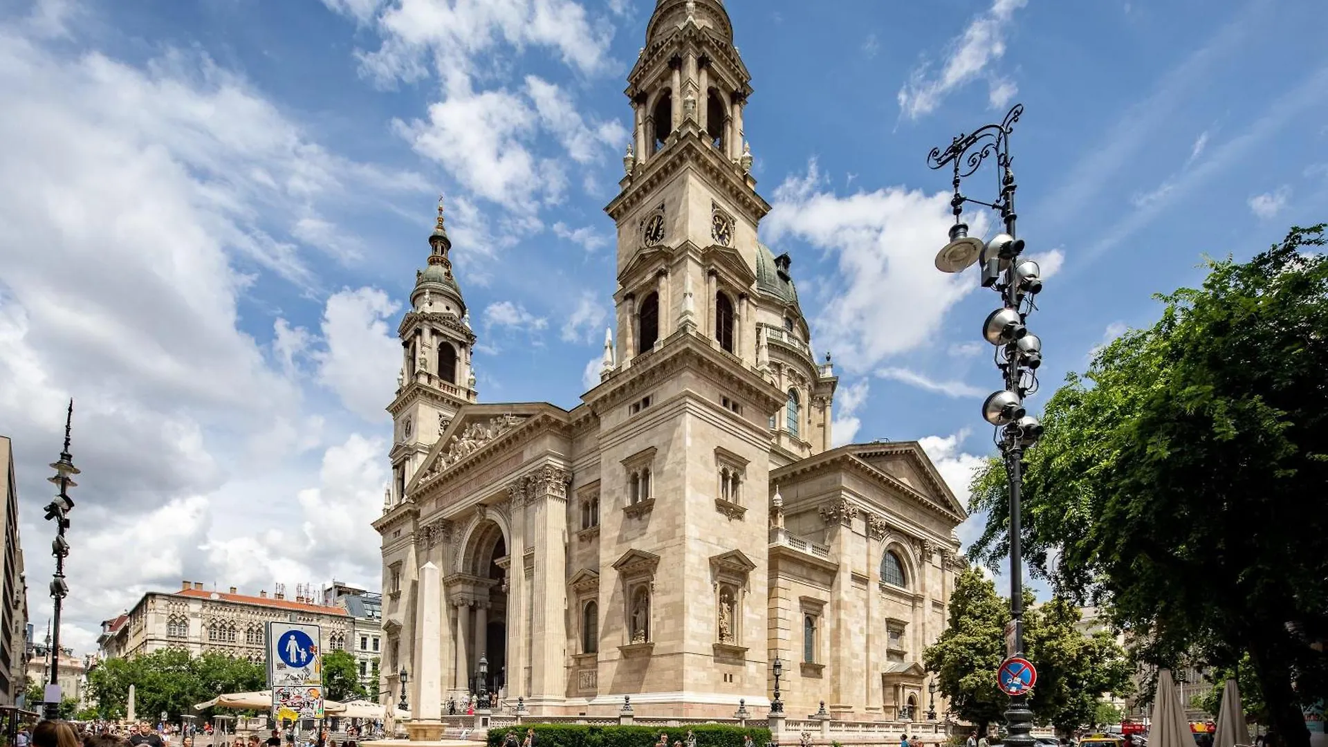 Ultra Central - Balcony - Basilica View Budapest 0*,  Hungary